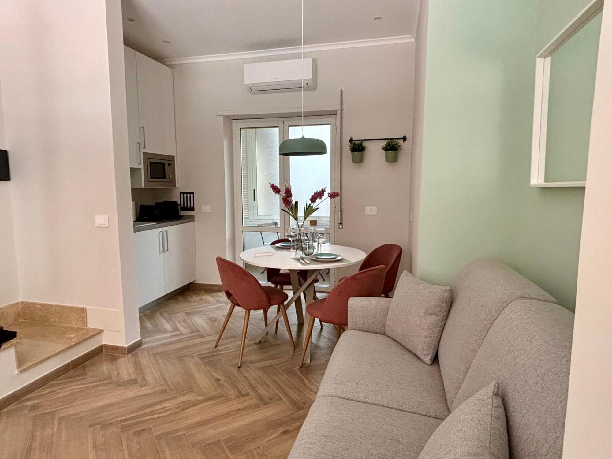 Corso Marconi Boutique Apartment - Luxury Central Apartment Next To The Port Civitavecchia Exterior photo